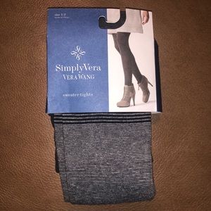 Vera Wang Sweater Tights